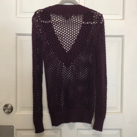 Express Women’s V-Neck Pullover Mesh Knit Sweater Size Medium - Picture 6 of 6
